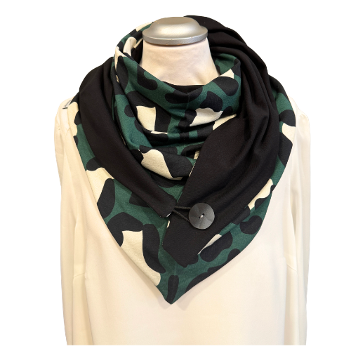 Dreieckstuch mit Leo in grün