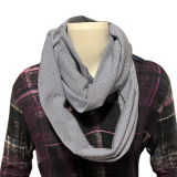 Loopschal in hellblau-weiß gestreift Loopschal in hellblau-weiß gestreift