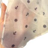 Sommertuch mit blauen Ankern