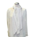 Schaltuch mit Lochstickerei weiße Blumen