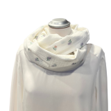 Musselinloop in weiß mit zarter Blumenstickerei