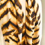 Viskose Loopschal animal print braun – leichter Sommerschal für Damen