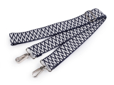 Taschengurt mit Karabinern, Breite 3,8 cm - dunkelblau/weiß mit silbernen Karabiner Taschengurt mit Karabinern, Breite 3,8 cm - dunkelblau/weiß mit silbernen Karabiner