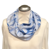 Viskose Loopschal blau mit Aquarellblumen – leichter Sommerschal für Damen Viskose Loopschal blau mit Aquarellblumen – leichter Sommerschal für Damen