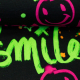 Smile - Sweat angeraut - Grafitti, Herzen und Schrift